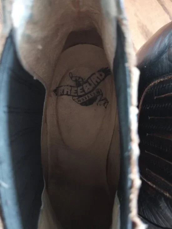 Freebird Morgan Distressed Leather Chelsea Ankle Boots - Picture 8 of 10